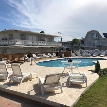 Full Moon Hotel & Restaurant Salinas Exterior photo