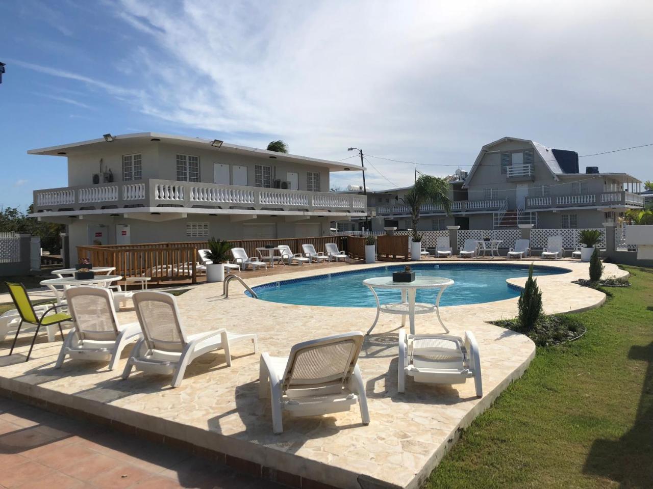 Full Moon Hotel & Restaurant Salinas Exterior photo